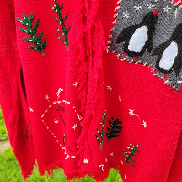 Sweater - Picture 5 of 5